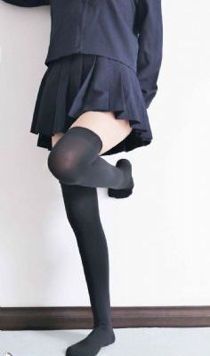 黑人30厘米全部进去了