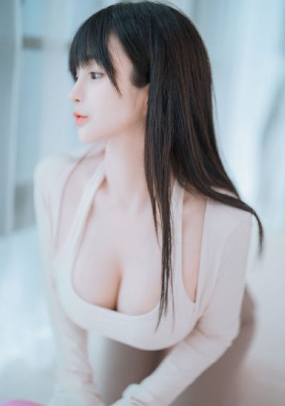 亲吻拥抱动漫