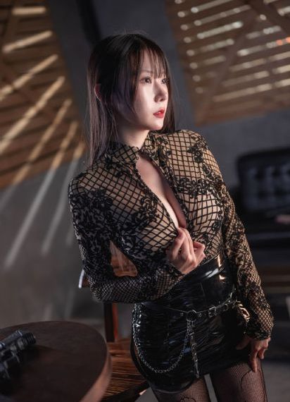逢泽莉娜