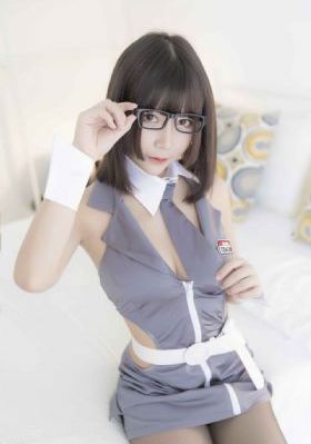 炼气3000层开局收女帝为徒短剧