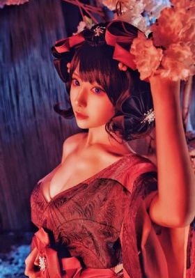 漂亮女人